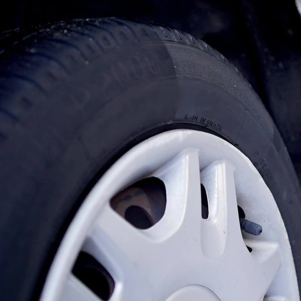 Revox 500ml Selante Sintético para Pneus Pneu Pretinho Vonixx