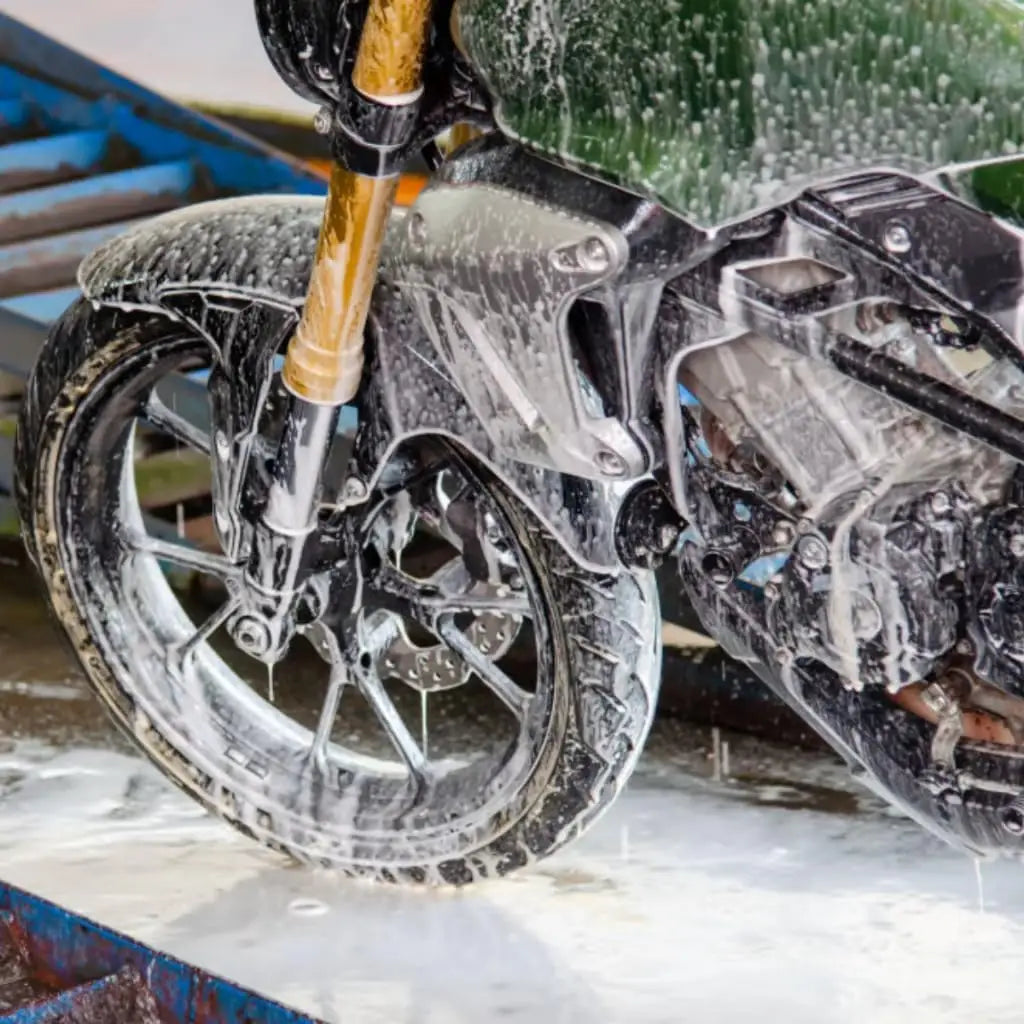 Produto para Limpar Corrente da Moto Graxa Sujeira Shampoo Desengraxante Moto-V 1,5L